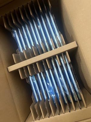 İyi bir fiyat. AUO 13.3 Inch Endüstriyel LCD Ekranı G133HAN01.1 1920x1080P Çözünürlüğü 400cd/m2 Parlaklık ve 30PIN Arayüzü ile çevrimiçi